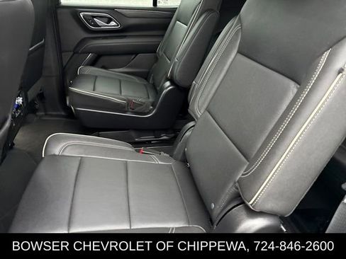 Certified 2023 GMC Yukon SLT w/ SLT Luxury Package image 10