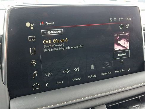 Certified 2023 GMC Yukon XL SLT image 18