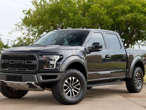 Used 2020 Ford F150 Raptor w/ Equipment Group 802A Luxury AWD/4WD image 2