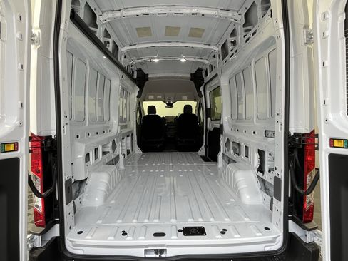 New 2025 Ford Transit 350 148 High Roof AWD image 5