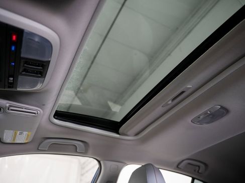 Used 2018 Subaru Crosstrek 2.0i Limited image 29