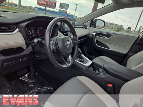 Used 2019 Toyota RAV4 XLE Premium w/ Cold Weather Package image 22