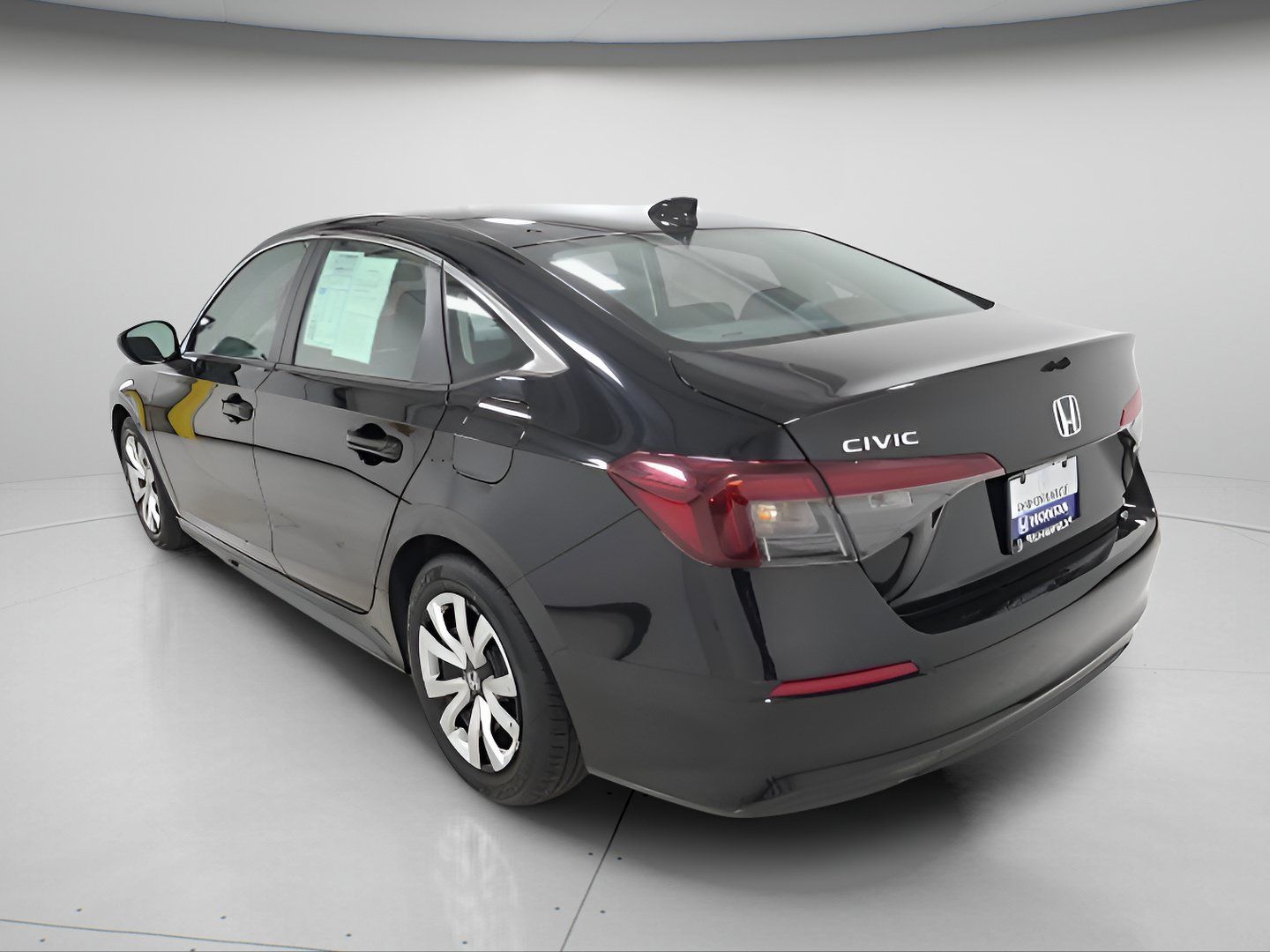 Used 2025 Honda Civic LX image 5