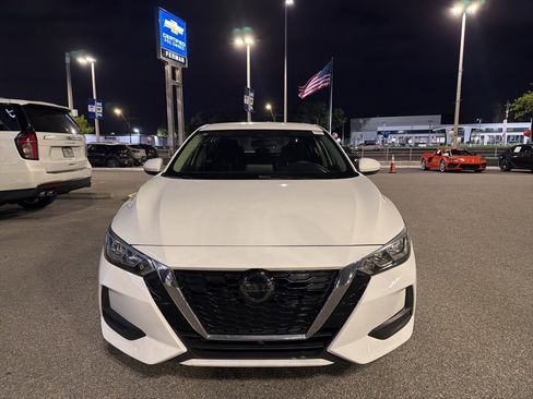 Used 2020 Nissan Sentra SV image 8