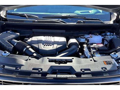 New 2026 GMC Acadia AT4 image 12