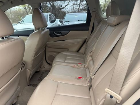 Used 2014 Nissan Rogue SL image 23