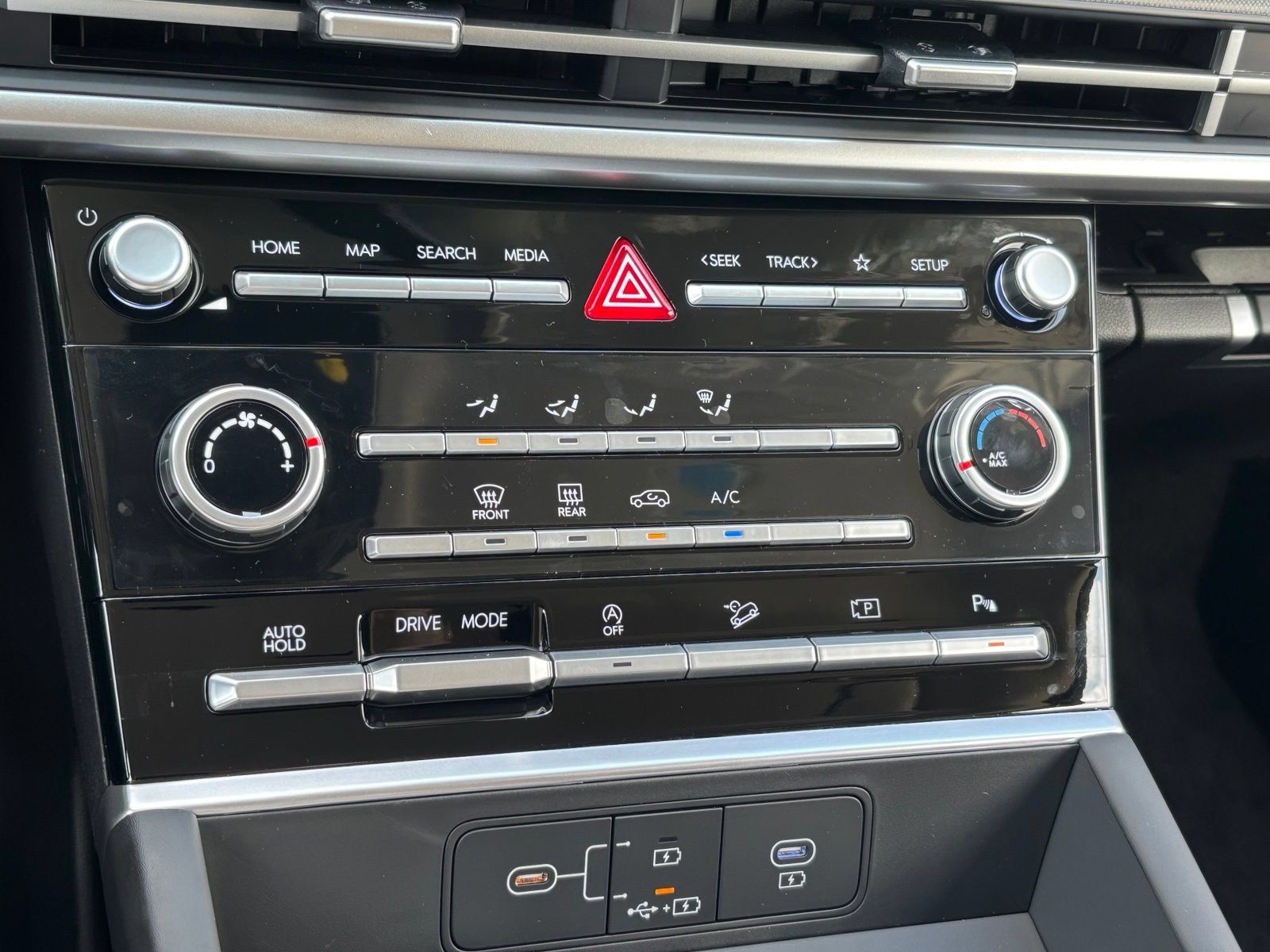New 2027 Hyundai Santa Fe SE FWD image 21