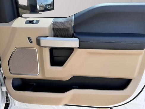 Used 2019 Ford F250 Lariat AWD/4WD image 26