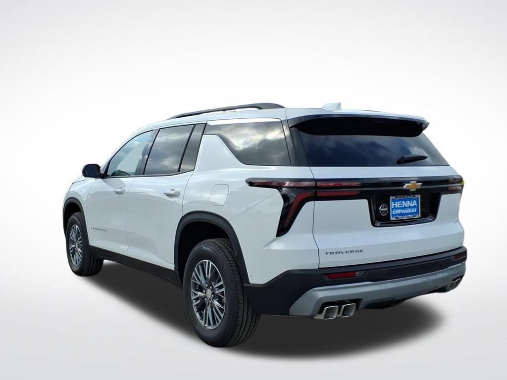 New 2026 Chevrolet Traverse LT w/ Enhanced Driving Package FWD image 5