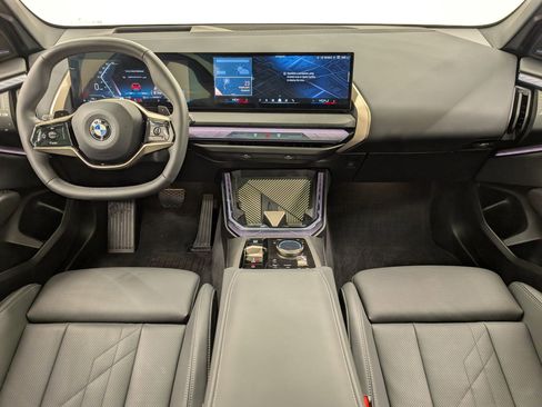 Certified 2025 BMW X3 xDrive30i w/ Premium Package image 17