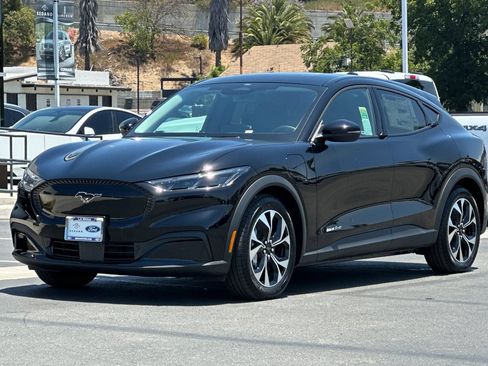 New 2026 Ford Mustang Mach-E Select RWD image 7
