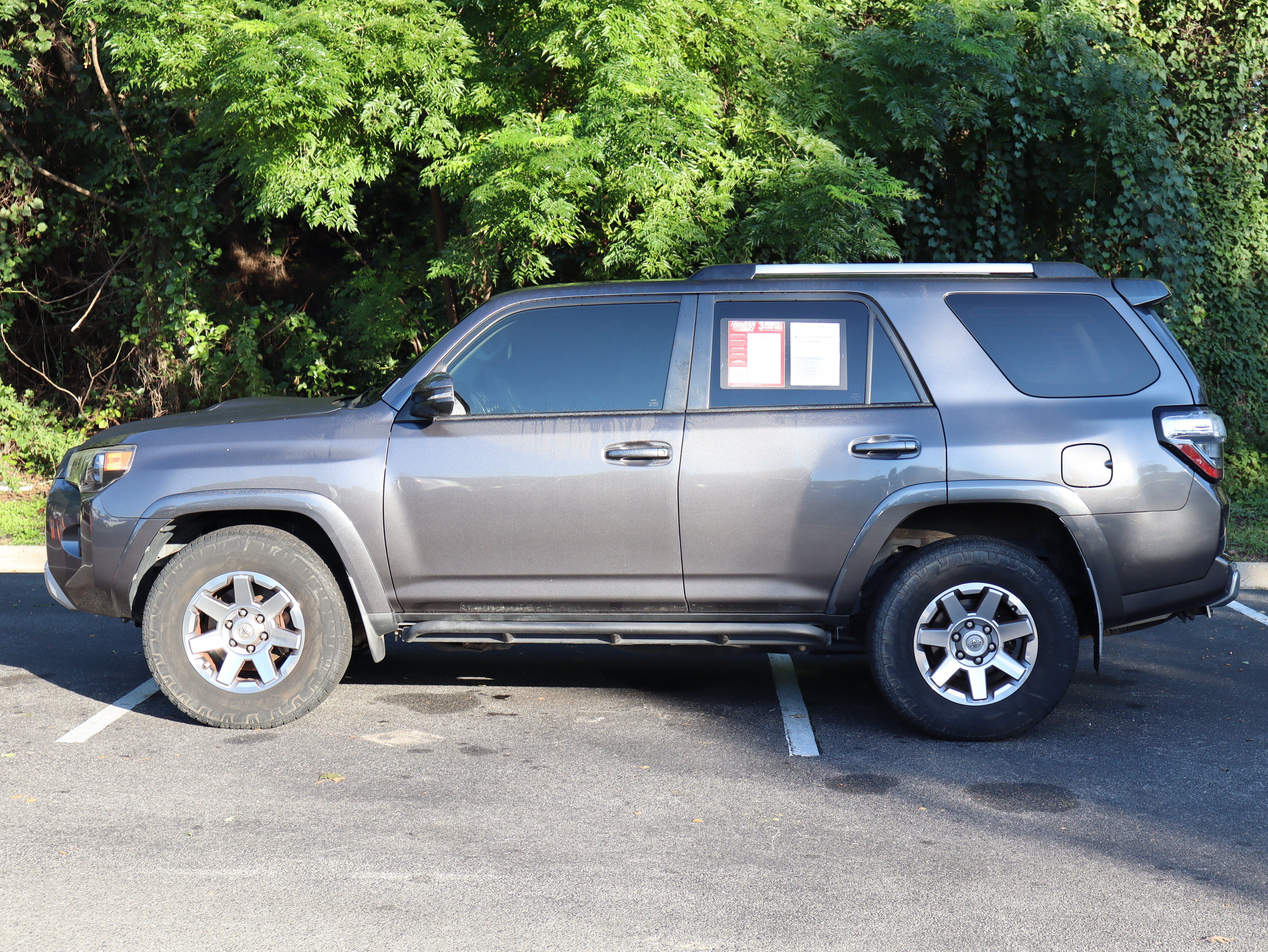 Used 2016 Toyota 4Runner Trail Premium AWD/4WD image 6