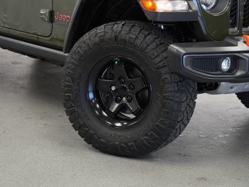 Used 2022 Jeep Gladiator Mojave w/ Cold Weather Group AWD/4WD image 4