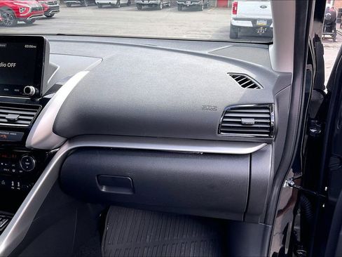 Used 2025 Mitsubishi Eclipse Cross SE image 15