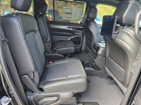 New 2026 Jeep Grand Wagoneer L Limited AWD/4WD image 26