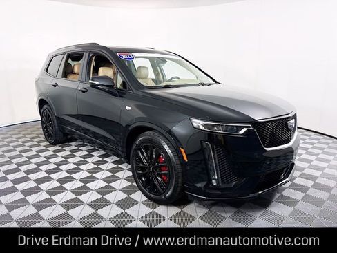 Certified 2023 Cadillac XT6 Sport w/ Platinum Package image 1