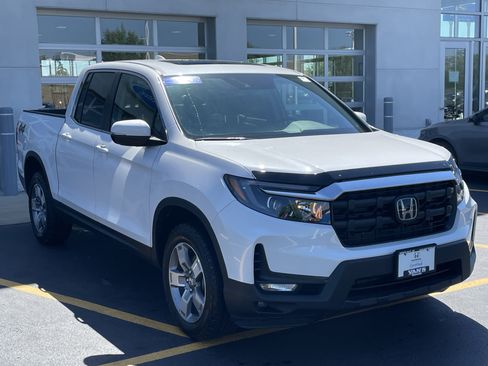 Certified 2025 Honda Ridgeline RTL image 1