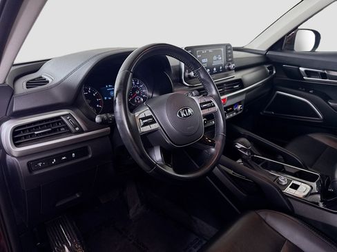 Used 2020 Kia Telluride LX image 23