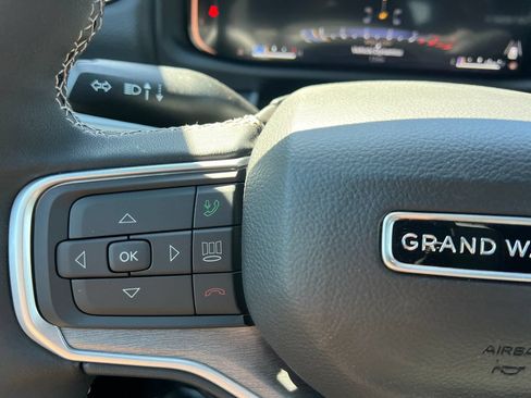 New 2026 Jeep Grand Wagoneer Limited AWD/4WD image 25