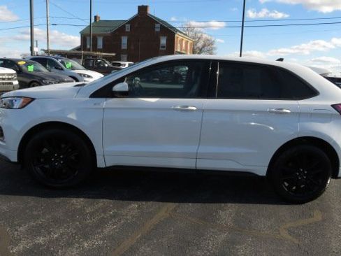 Certified 2022 Ford Edge ST-Line image 13