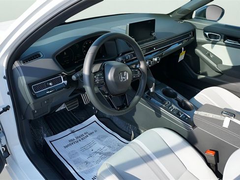 New 2025 Honda Civic Sport image 7