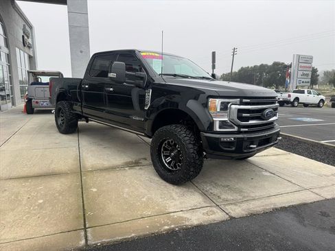 Used 2022 Ford F250 Platinum w/ FX4 Off-Road Package image 8