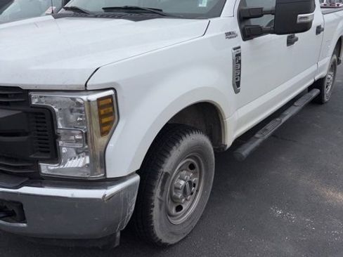 Used 2018 Ford F350 XL image 1
