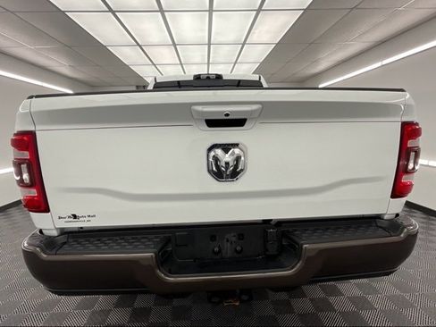 Used 2024 RAM 2500 Limited w/ Towing Technology Group image 22
