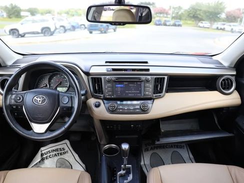 Used 2014 Toyota RAV4 Limited AWD/4WD image 12