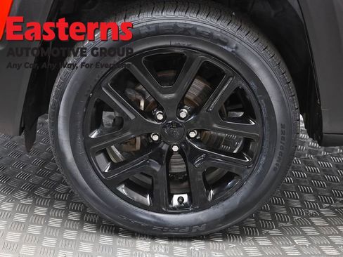 Used 2018 Jeep Renegade Altitude AWD/4WD image 33