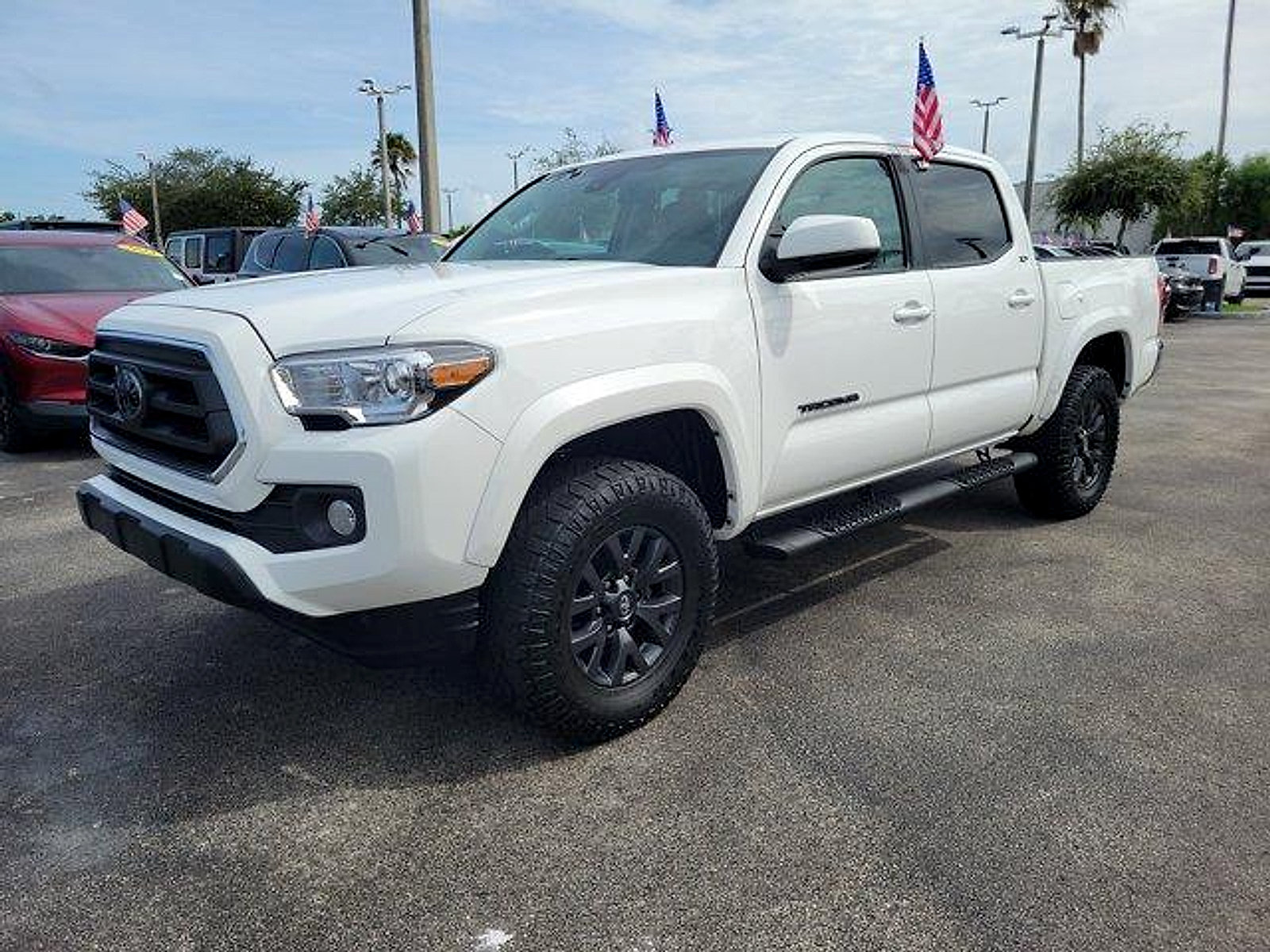 Used 2023 Toyota Tacoma SR5 RWD image 3