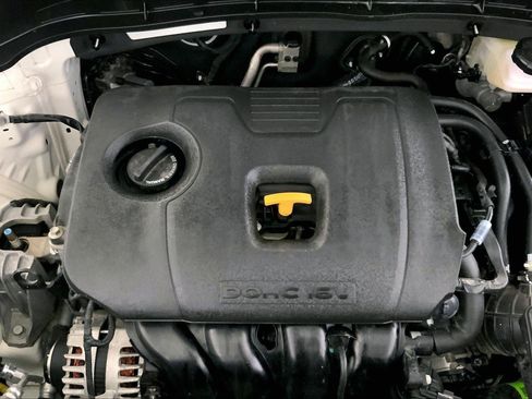 Certified 2025 Kia Soul S FWD image 30