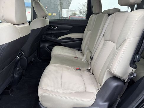 Used 2023 Subaru Ascent Premium w/ Convenience Package AWD/4WD image 24