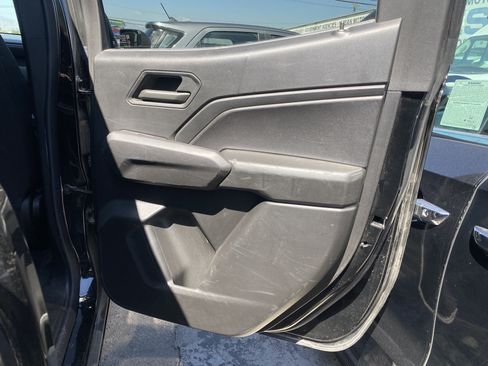 Used 2024 Chevrolet Colorado W/T RWD image 21
