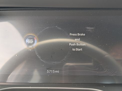 New 2025 Jeep Grand Cherokee Laredo X w/ Luxury Tech Group I AWD/4WD image 29
