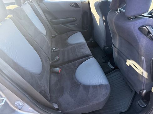 Used 2008 Honda Fit Sport image 12