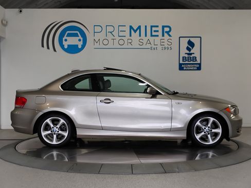 Used 2009 BMW 128i Coupe image 32