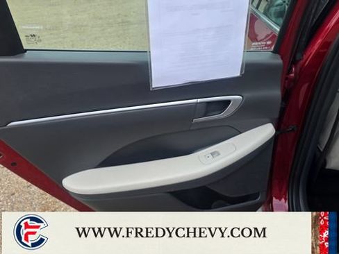 Used 2024 Hyundai Sonata SEL FWD image 25