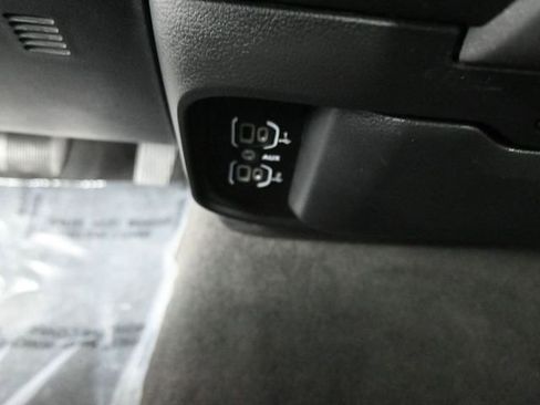 Used 2022 RAM 1500 Big Horn image 16