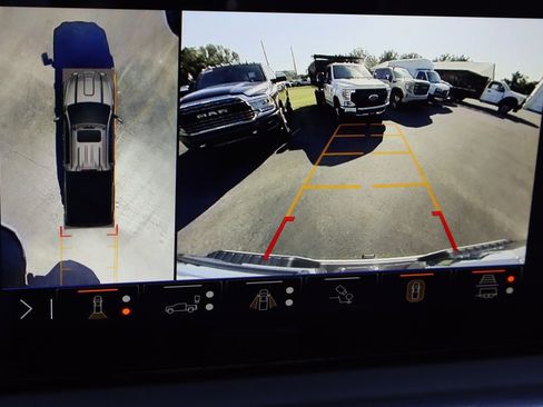 New 2026 GMC Sierra 2500 Denali Ultimate image 10