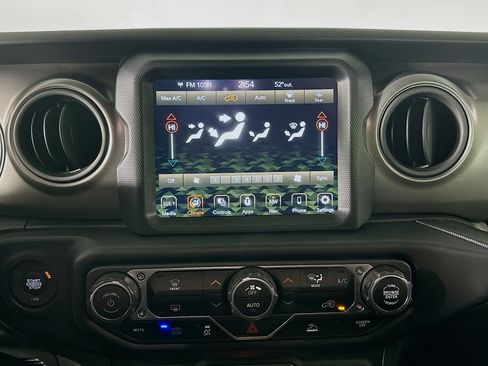 Used 2023 Jeep Wrangler Unlimited w/ 8.4" Radio Group image 23