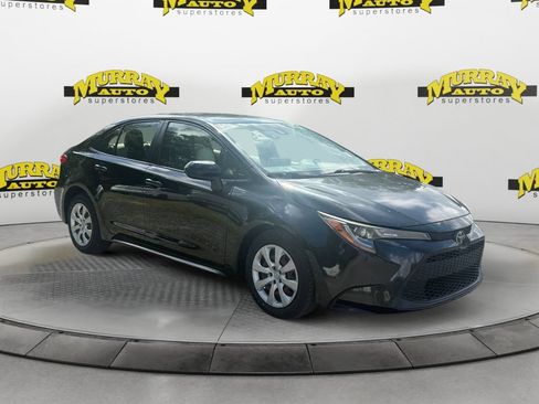 Used 2020 Toyota Corolla LE FWD image 7