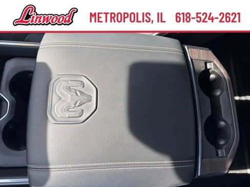 Used 2025 RAM 1500 Laramie w/ Night Edition image 23