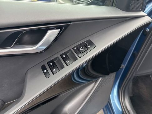 Used 2023 Kia Niro Wind w/ Wind Preserve Package image 17