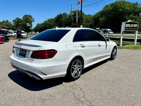 Used 2014 Mercedes-Benz E 350 4MATIC Sedan image 8