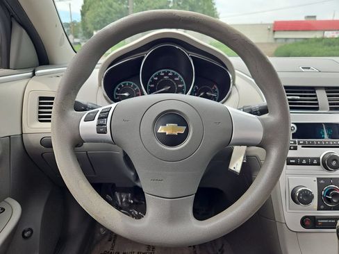 Used 2011 Chevrolet Malibu LS FWD image 14