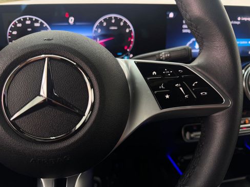 Certified 2026 Mercedes-Benz GLB 250 image 28