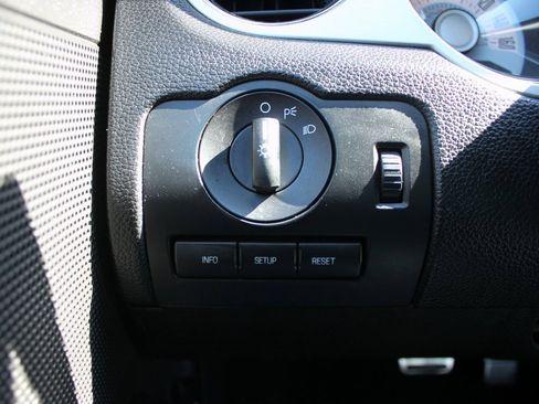 Used 2011 Ford Mustang Premium image 13