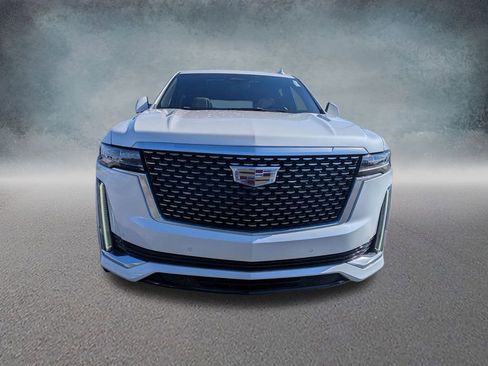 Certified 2023 Cadillac Escalade Premium Luxury w/ Performance Package image 7