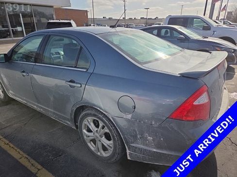 Used 2012 Ford Fusion SE image 3